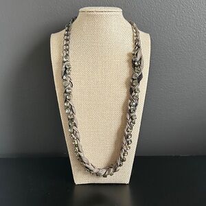 🩶 J. CREW women’s Necklace charcoal gray rhinestones EUC preppy classic